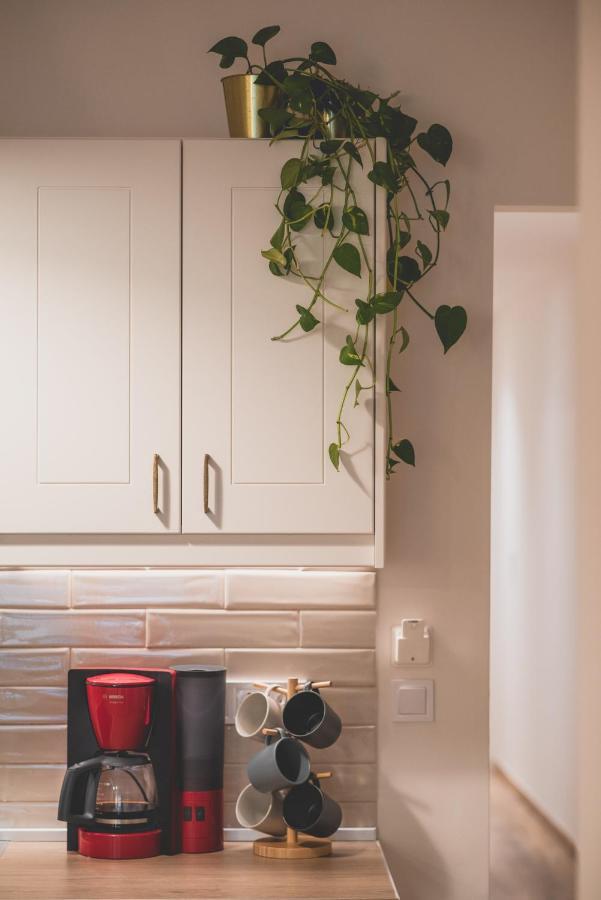 90M2 Luxury Apartment In The Heart Of Athens - Living Stone Sunstone ภายนอก รูปภาพ